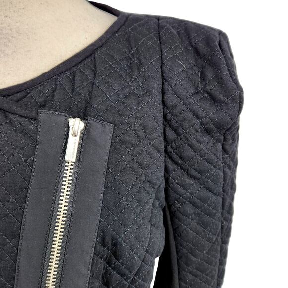 BCBGMaxAzria Quilted Strong Shoulder Zip Front Cropped Jacket - Picture 6 of 7